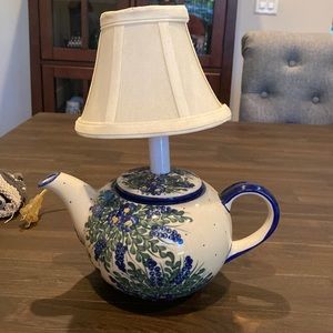 Polish pottery tea pot lamp